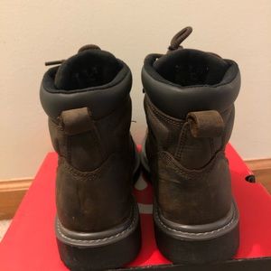 6.5 women’s wolverine steel toed work boots